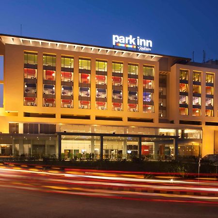 Park Inn By Radisson Gurgaon Bilaspur Manesar Dış mekan fotoğraf