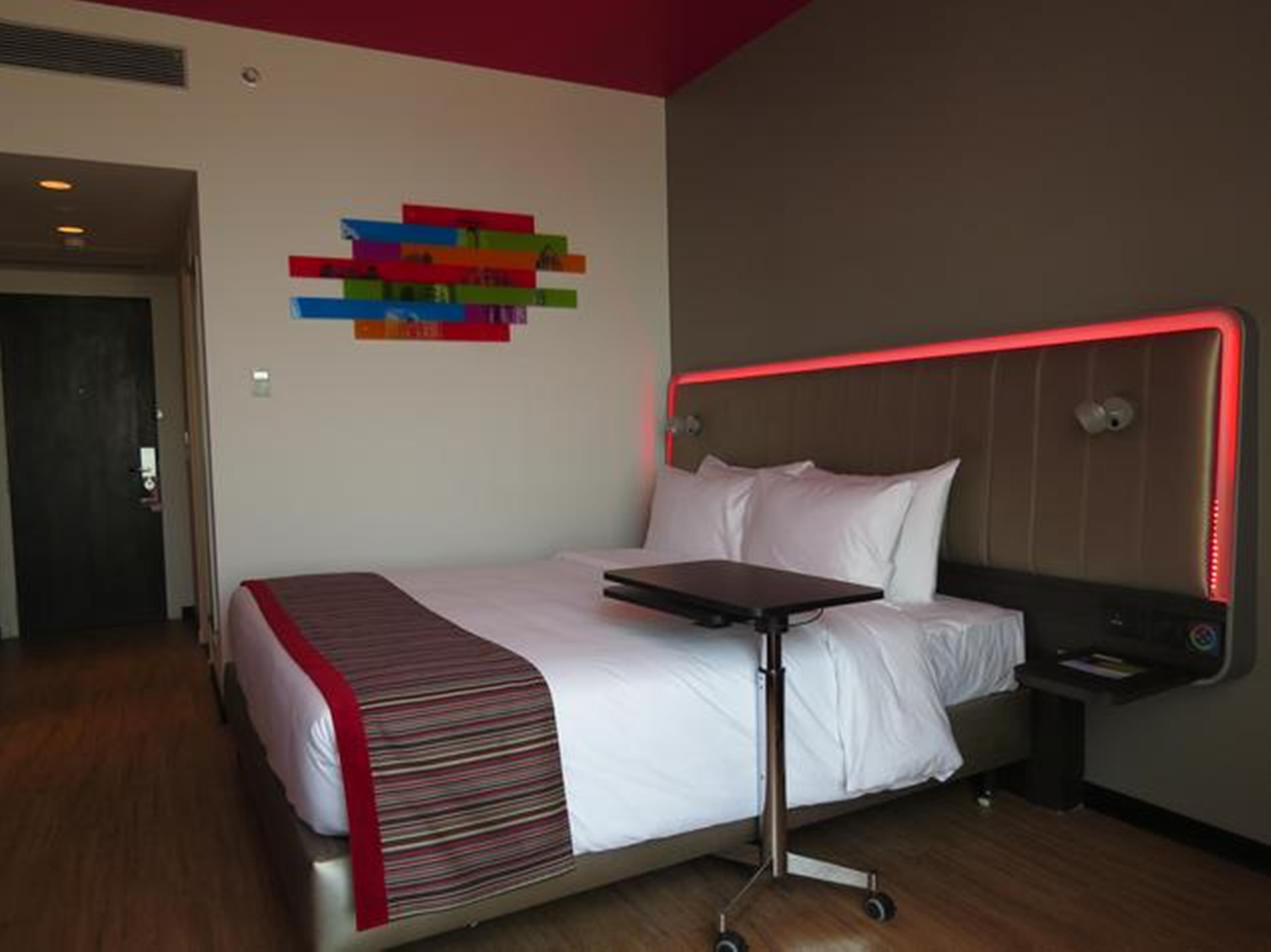 Park Inn By Radisson Gurgaon Bilaspur Manesar Dış mekan fotoğraf