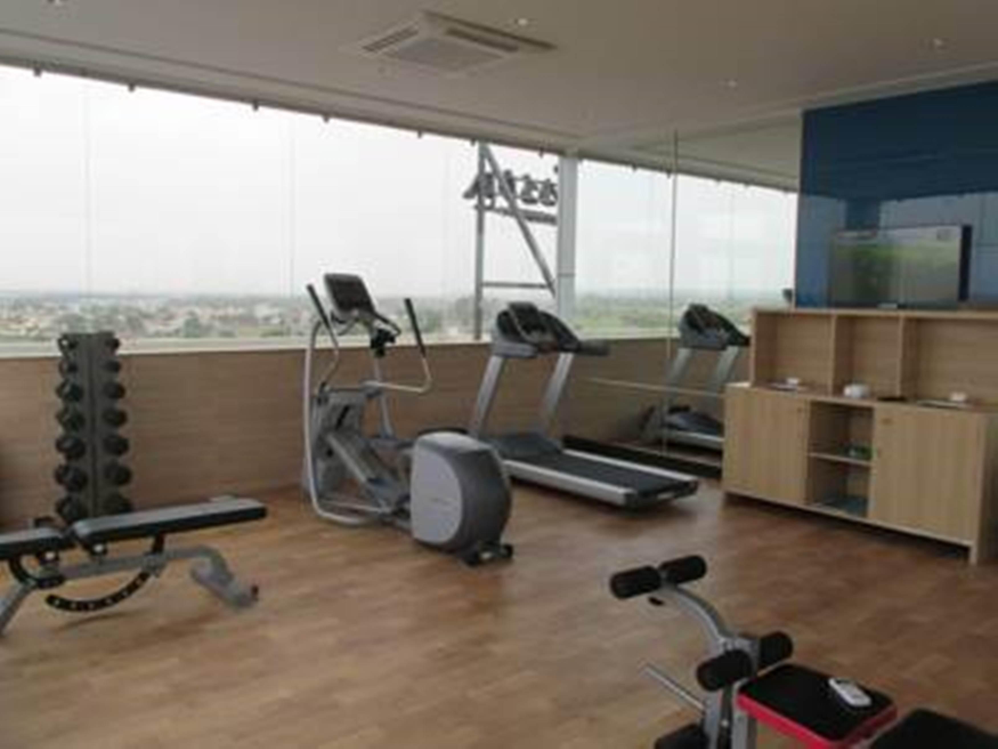 Park Inn By Radisson Gurgaon Bilaspur Manesar Dış mekan fotoğraf