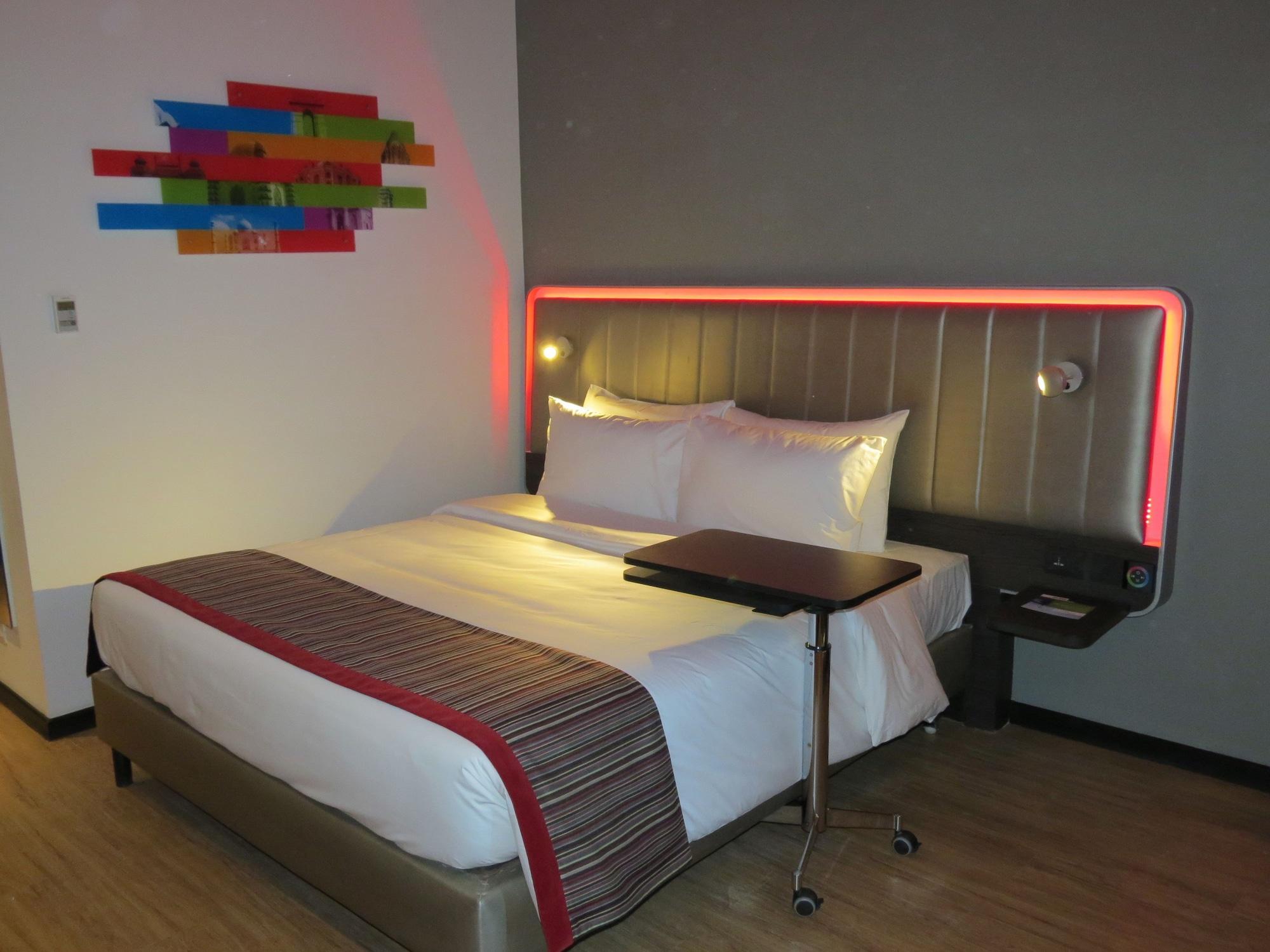 Park Inn By Radisson Gurgaon Bilaspur Manesar Dış mekan fotoğraf