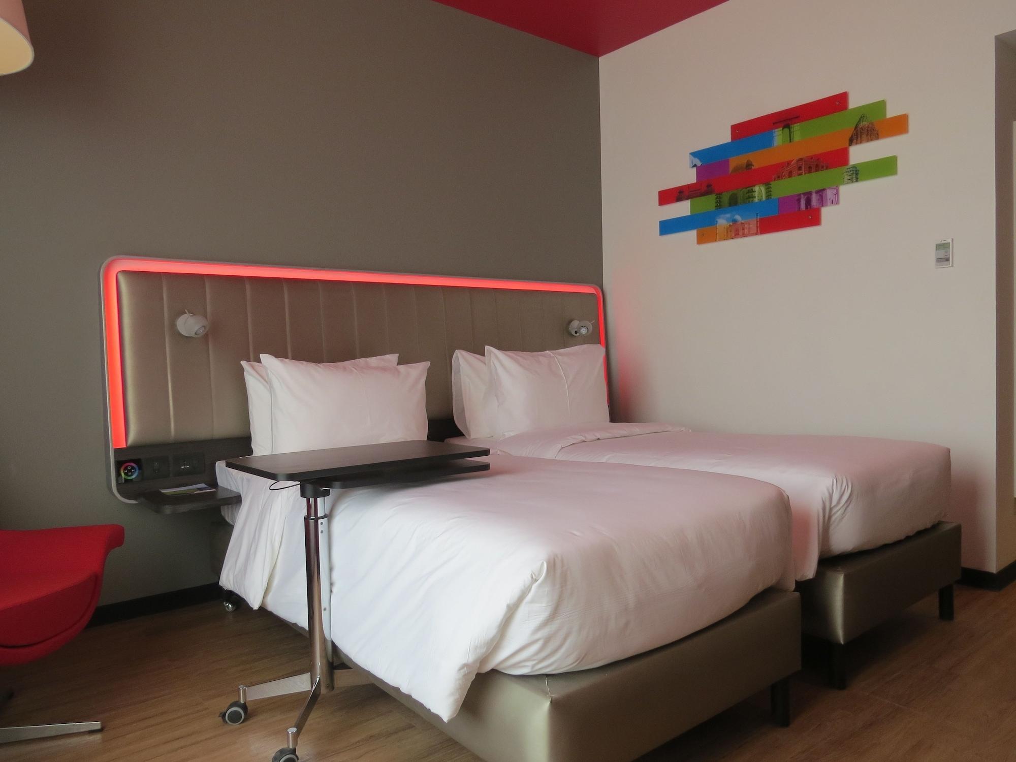 Park Inn By Radisson Gurgaon Bilaspur Manesar Dış mekan fotoğraf