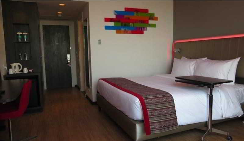 Park Inn By Radisson Gurgaon Bilaspur Manesar Dış mekan fotoğraf