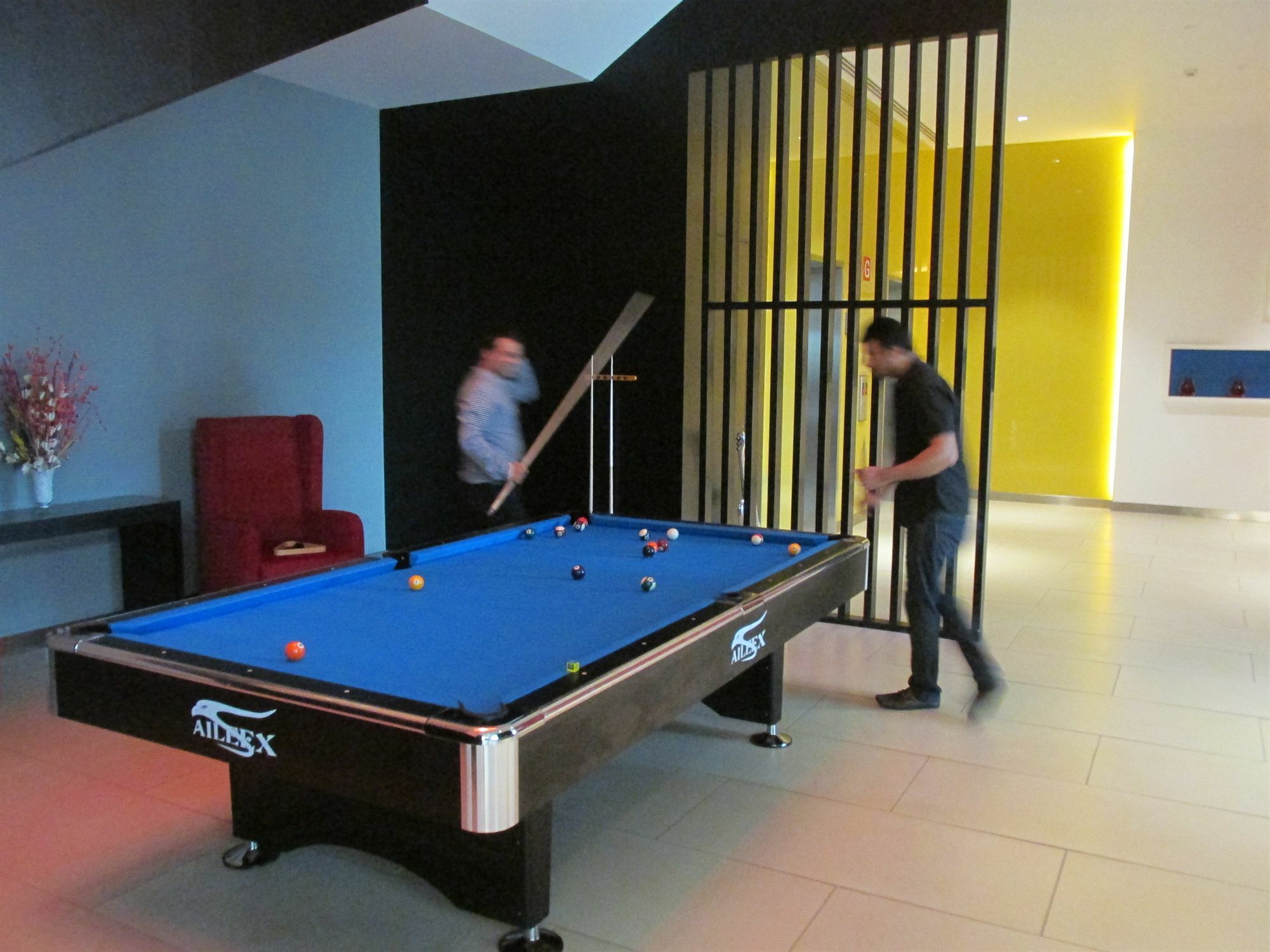 Park Inn By Radisson Gurgaon Bilaspur Manesar Dış mekan fotoğraf
